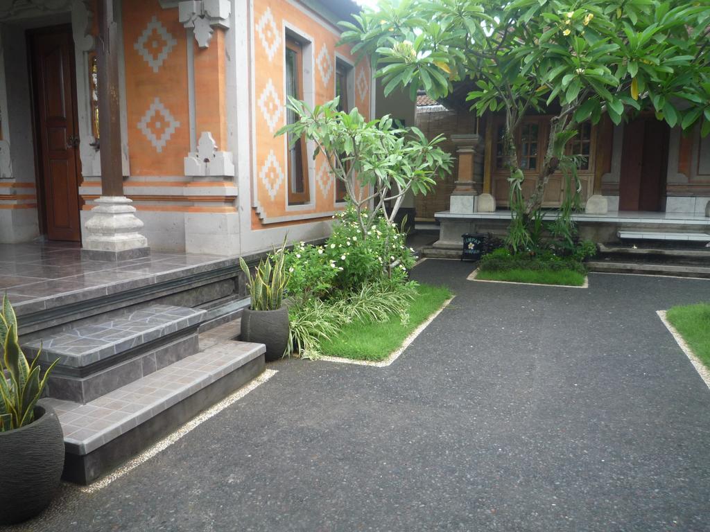 Pratama House Apartment Убуд Екстериор снимка