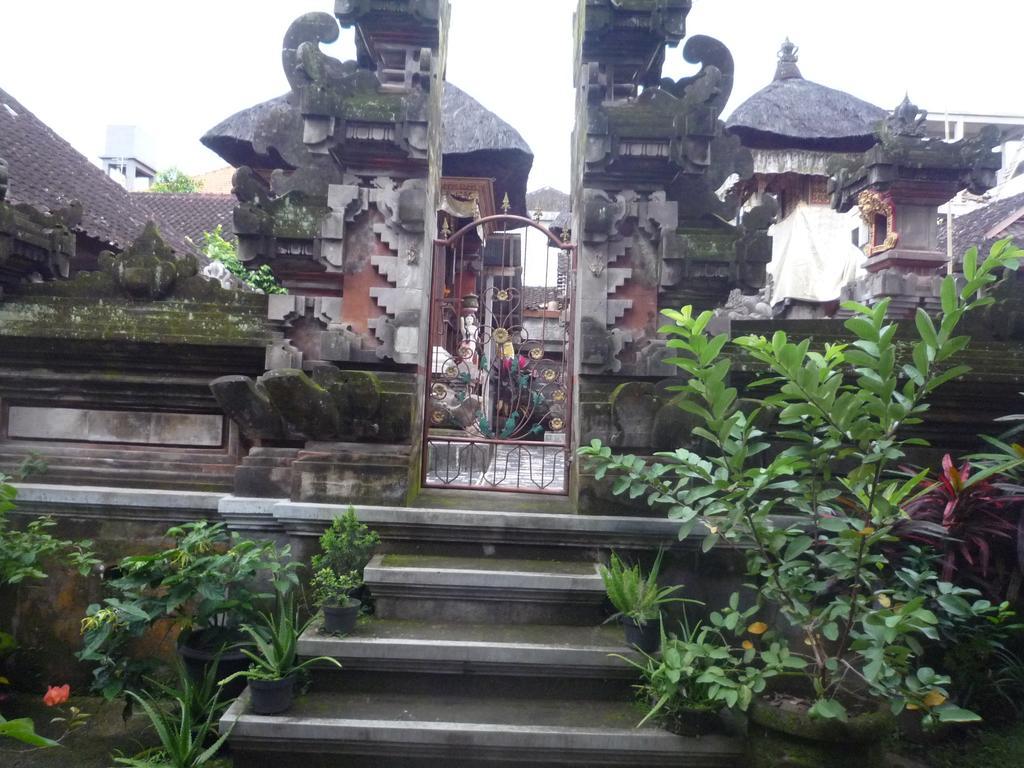 Pratama House Apartment Убуд Екстериор снимка
